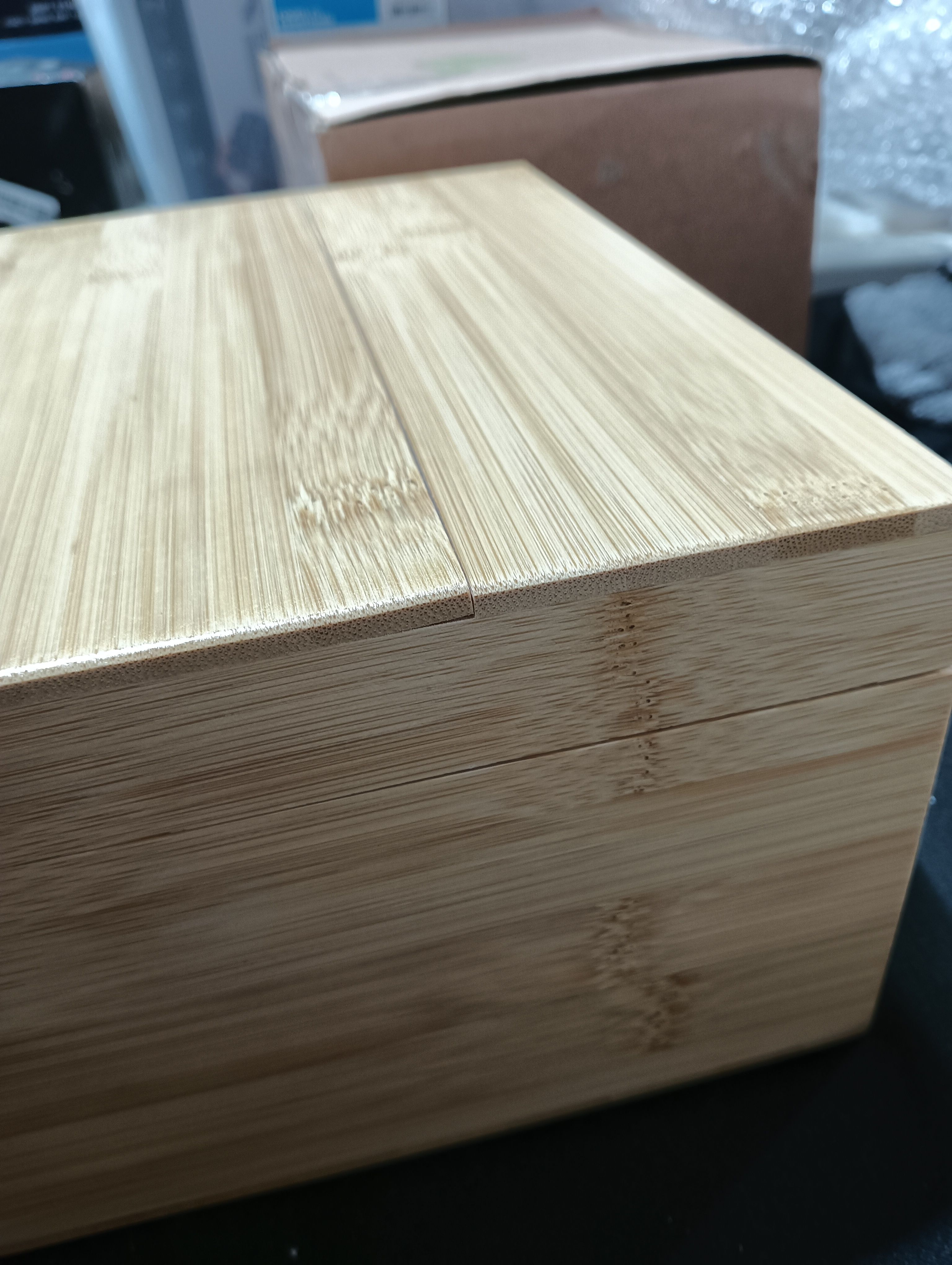 OZCHIN Caja grande de bambú con cerradura de combinación