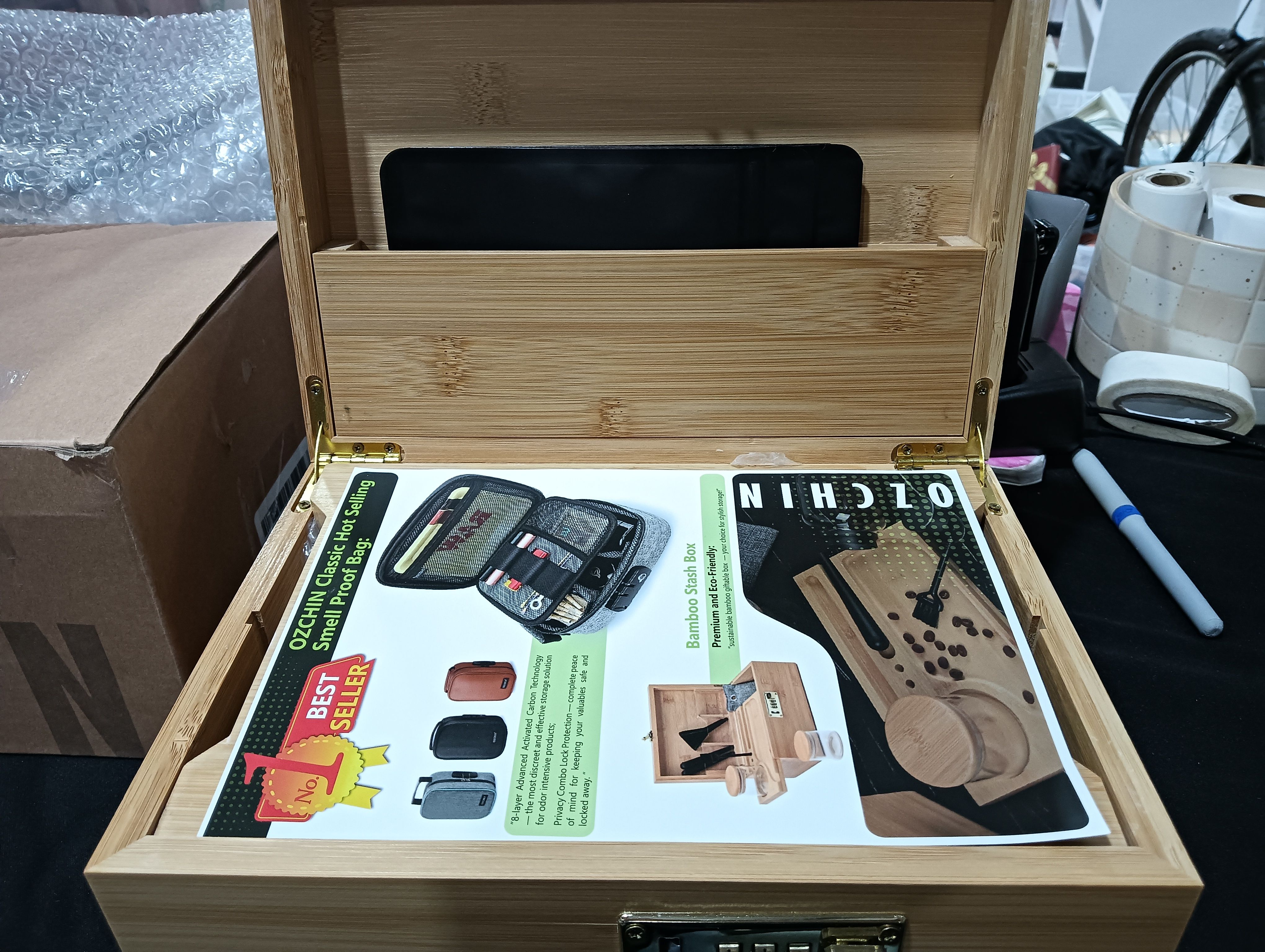 OZCHIN Caja grande de bambú con cerradura de combinación