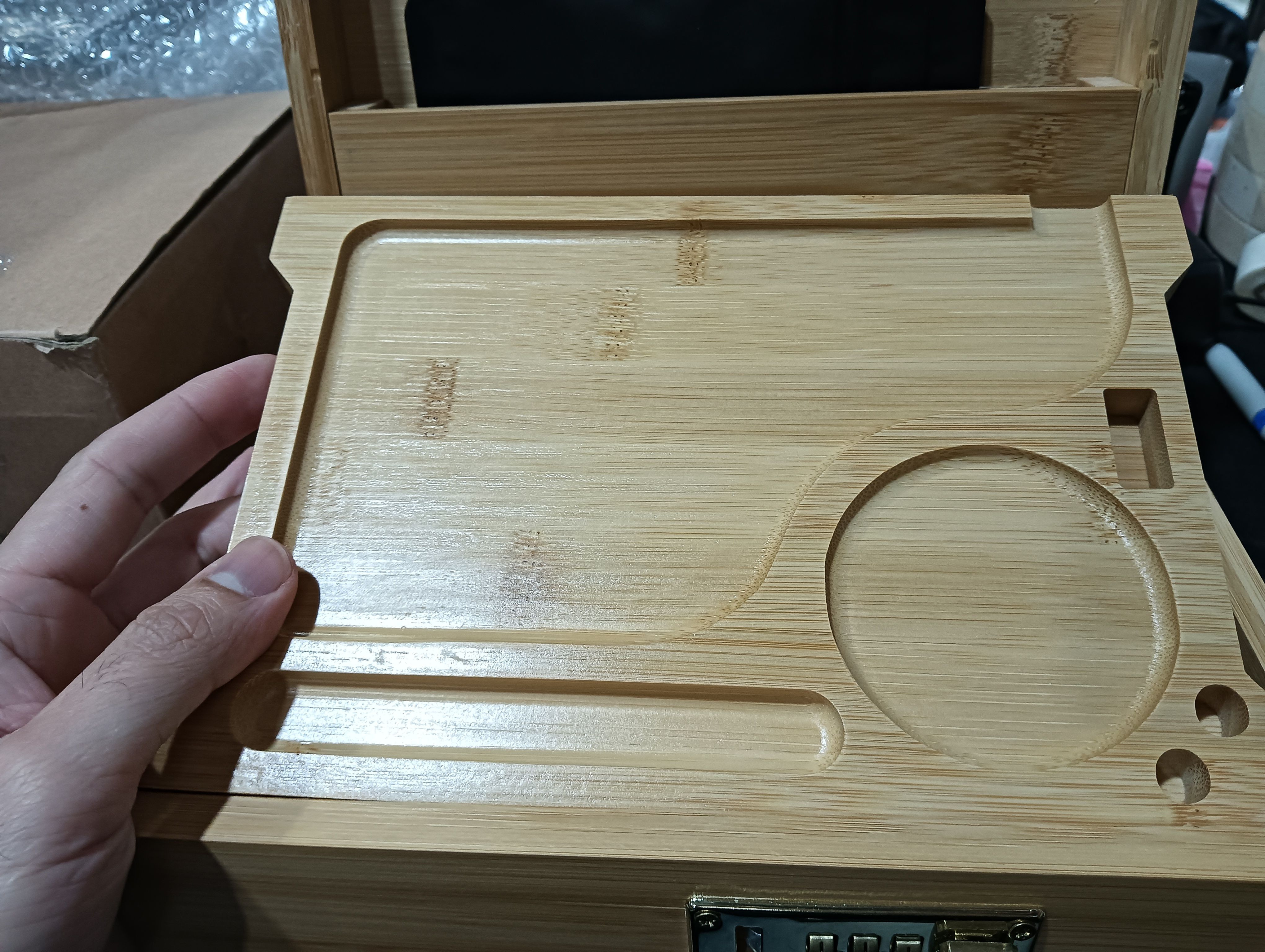 OZCHIN Caja grande de bambú con cerradura de combinación