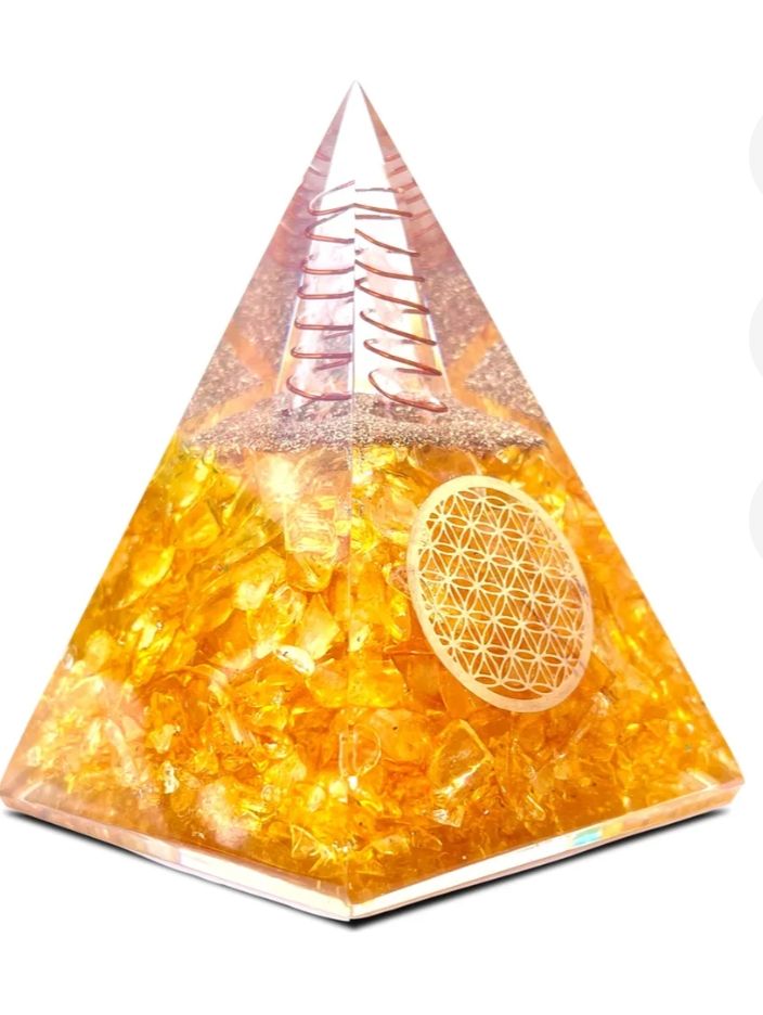 Pirámide de citrino de orgon