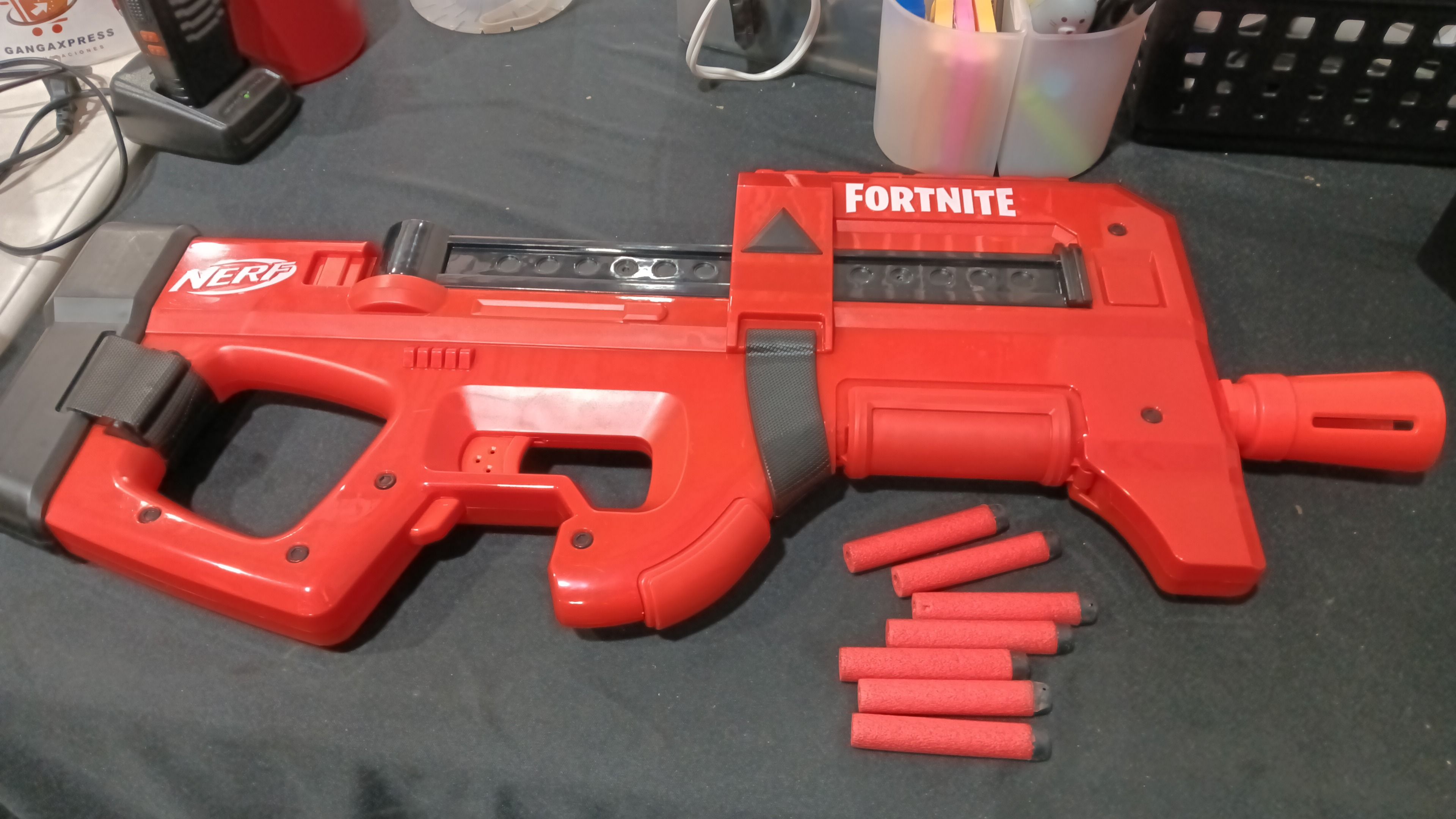 NERF Fortnite - Compact SMG - 7 dardos disponibles