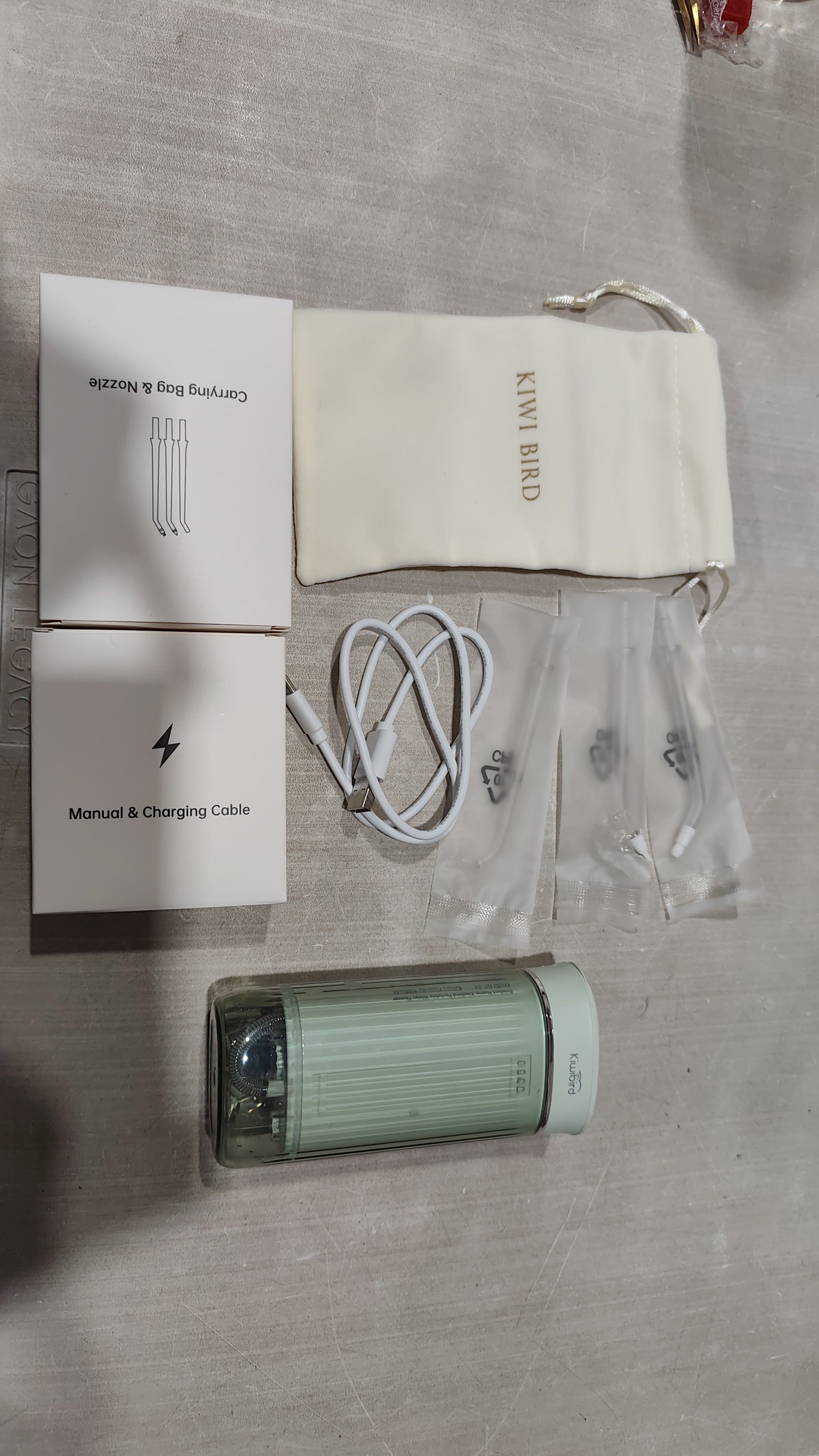 KIWIBIRD Mini Irrigador Bucal Inalámbrico