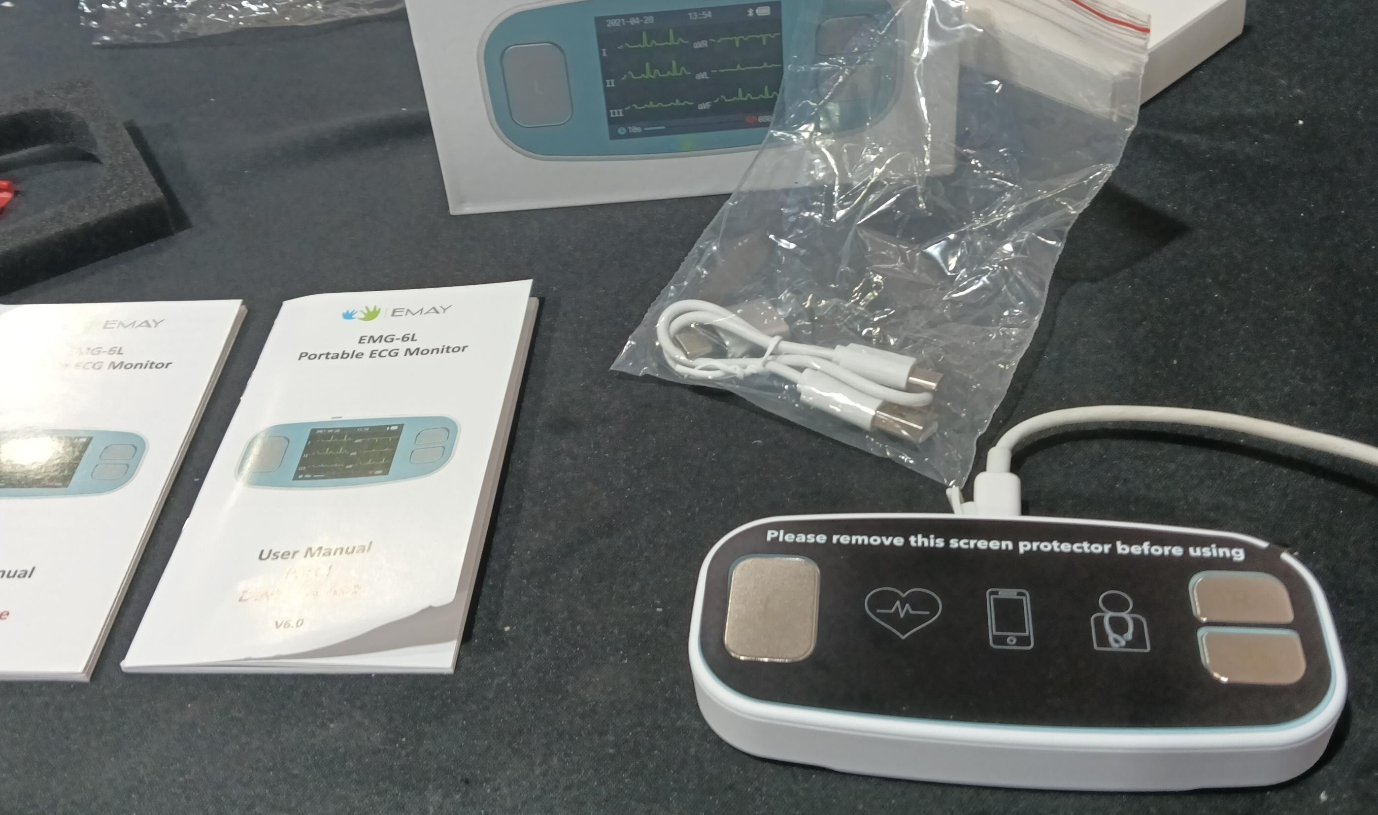 EMAY - Monitor ECG portátil de 6 litros