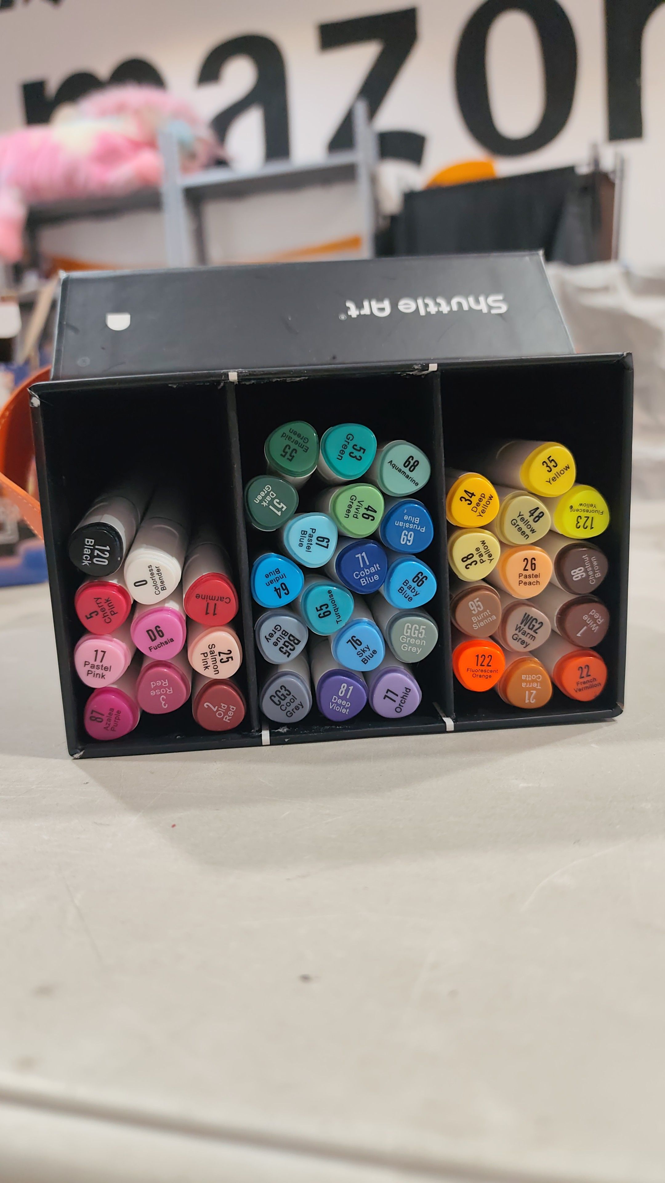 Shuttle Art - Marcadores de alcohol de 51 colores