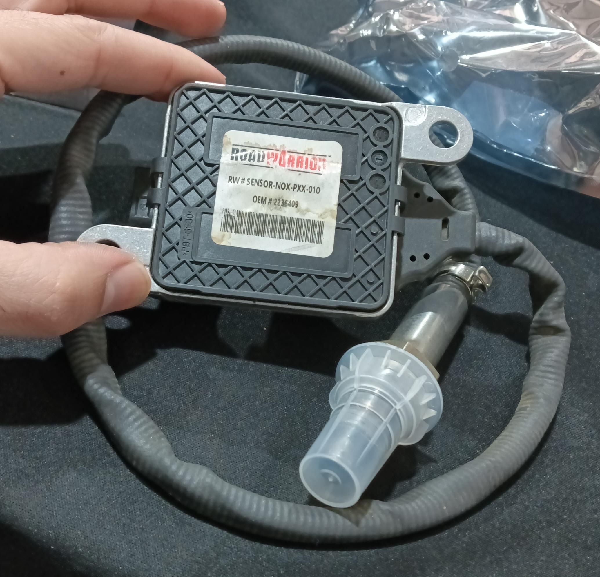 Sensor de nitrógeno para Cummins ISB6.7 Blue Bird 