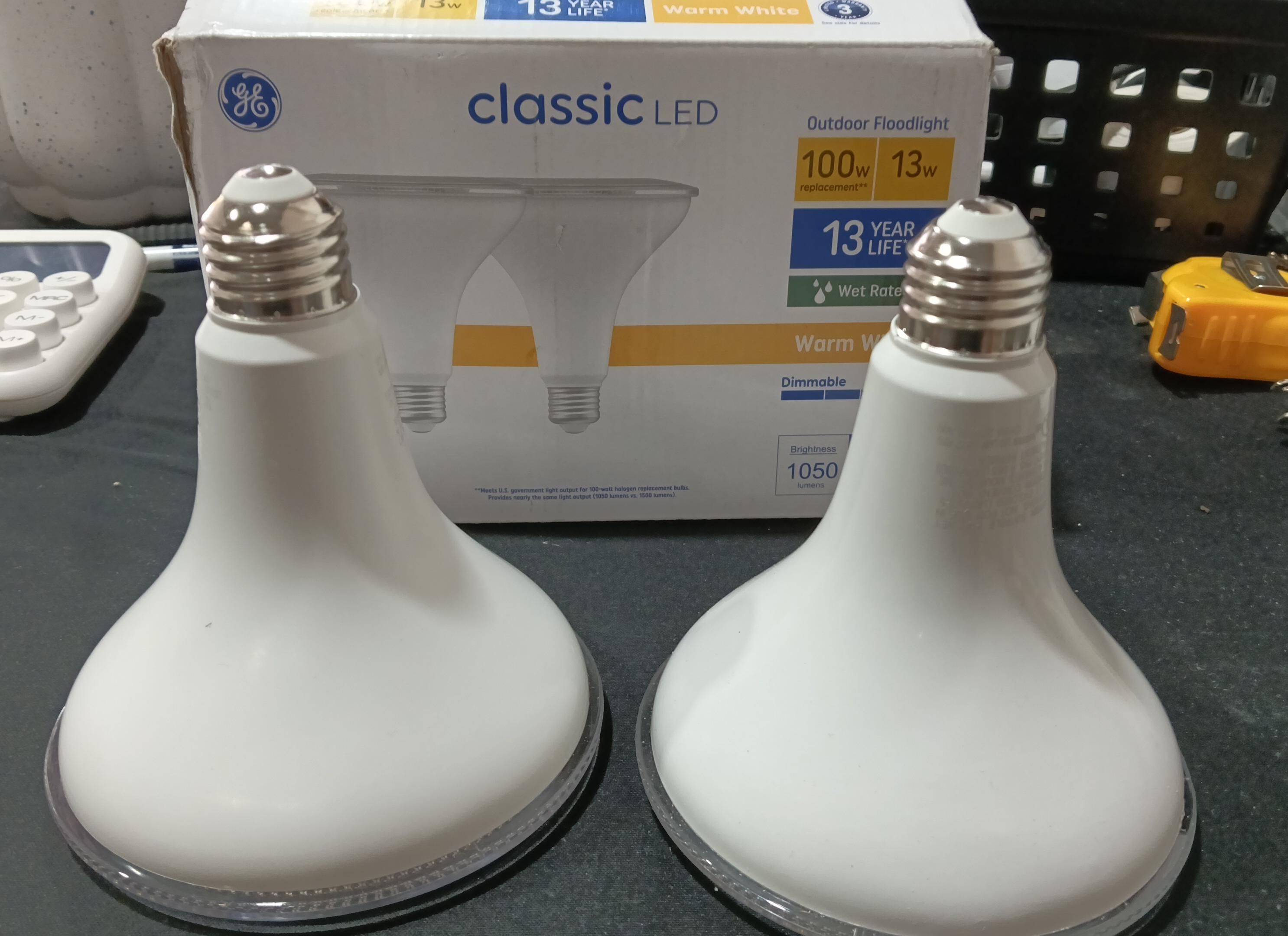 Bombillas LED GE PAR38 de 100 vatios