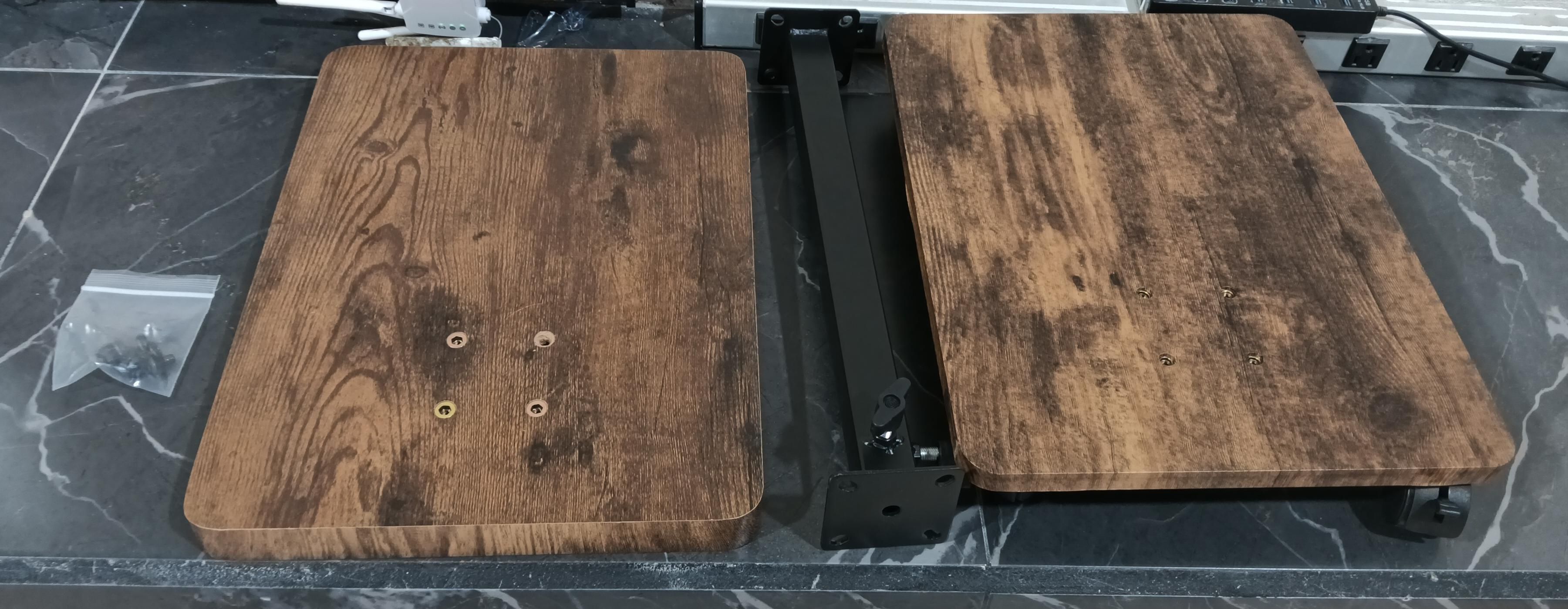 Mesa auxiliar de mesa con altura ajustable