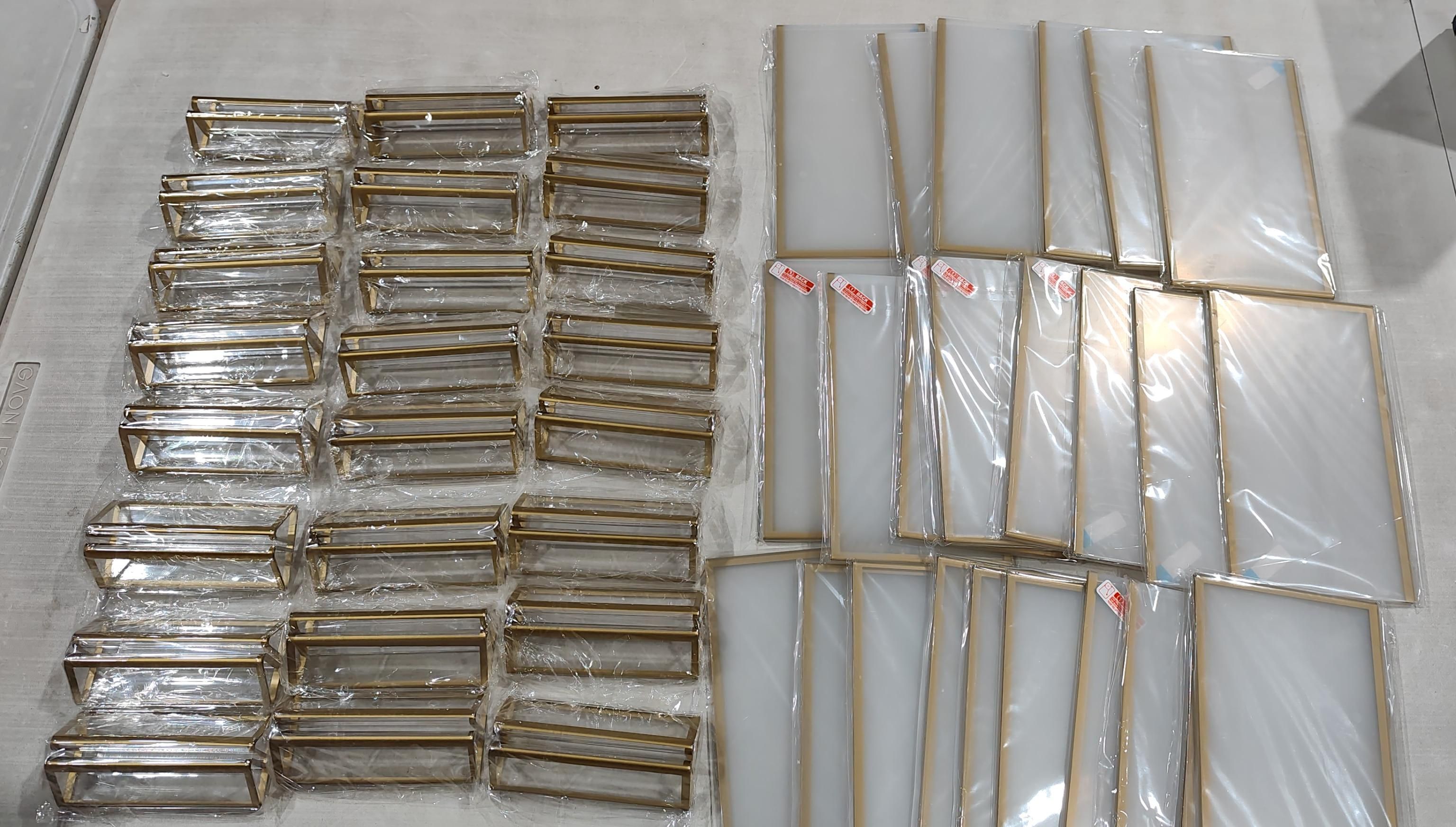 Paquete de 24 soportes acrílicos para letreros